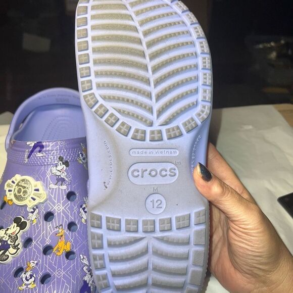Disney 100 Year Anniversary Crocs‎ - Picture 6 of 13